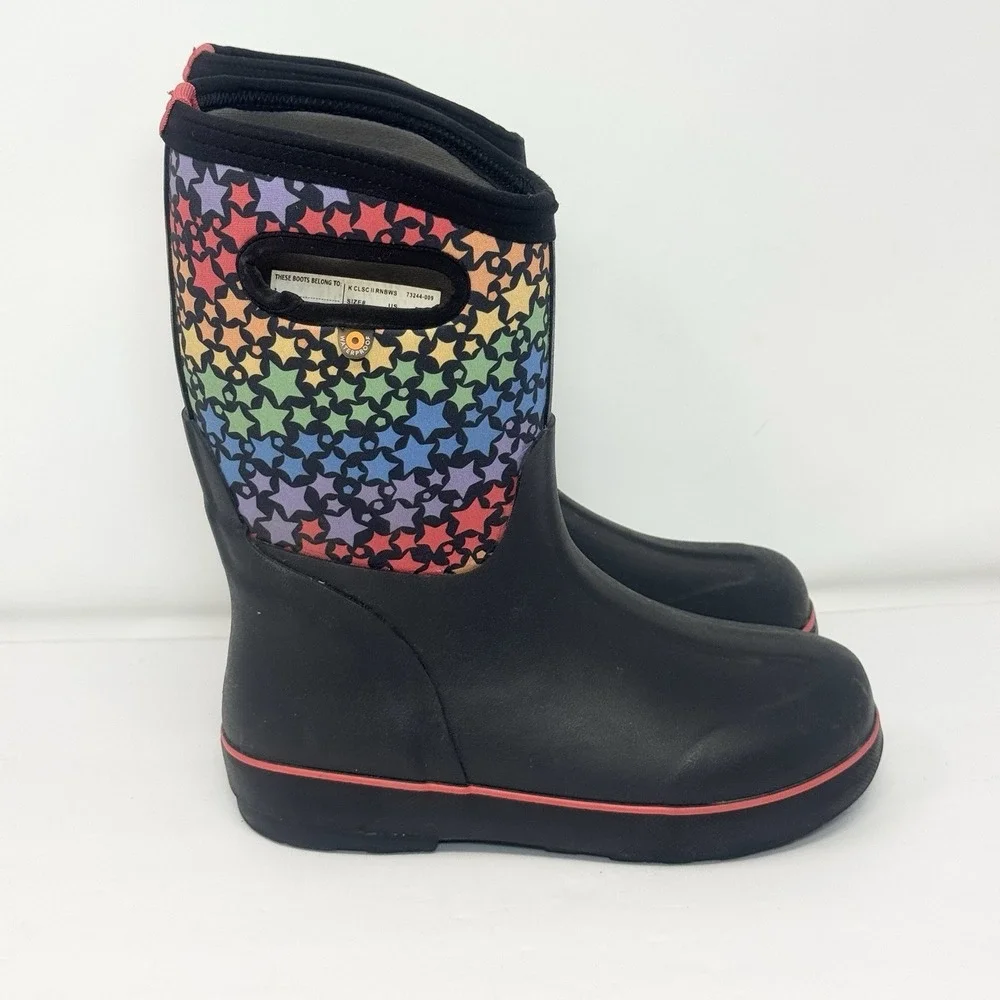 BOGS Youth Classic II Boot - Rainbow Stars Size 5 Waterproof Handles